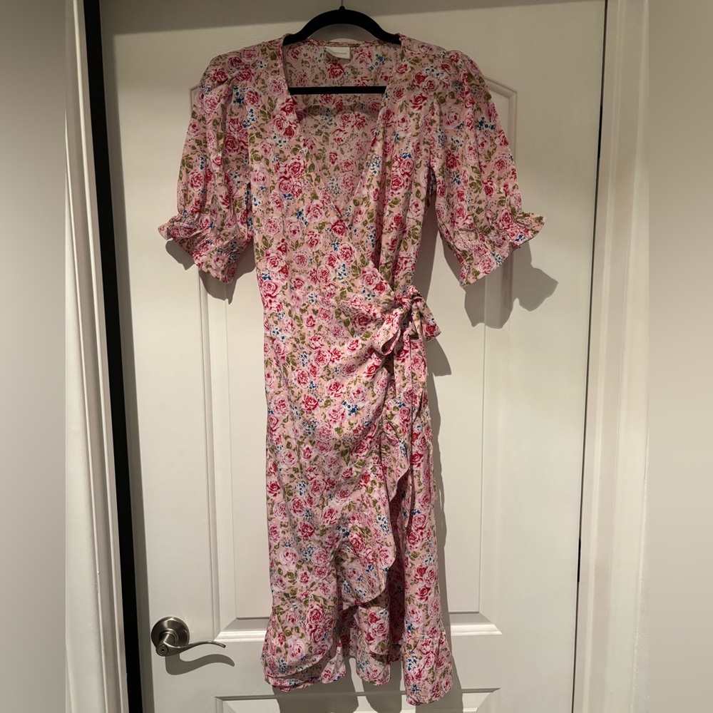 Mamalicious Maternity Pink Floral Wrap Dress - Small
